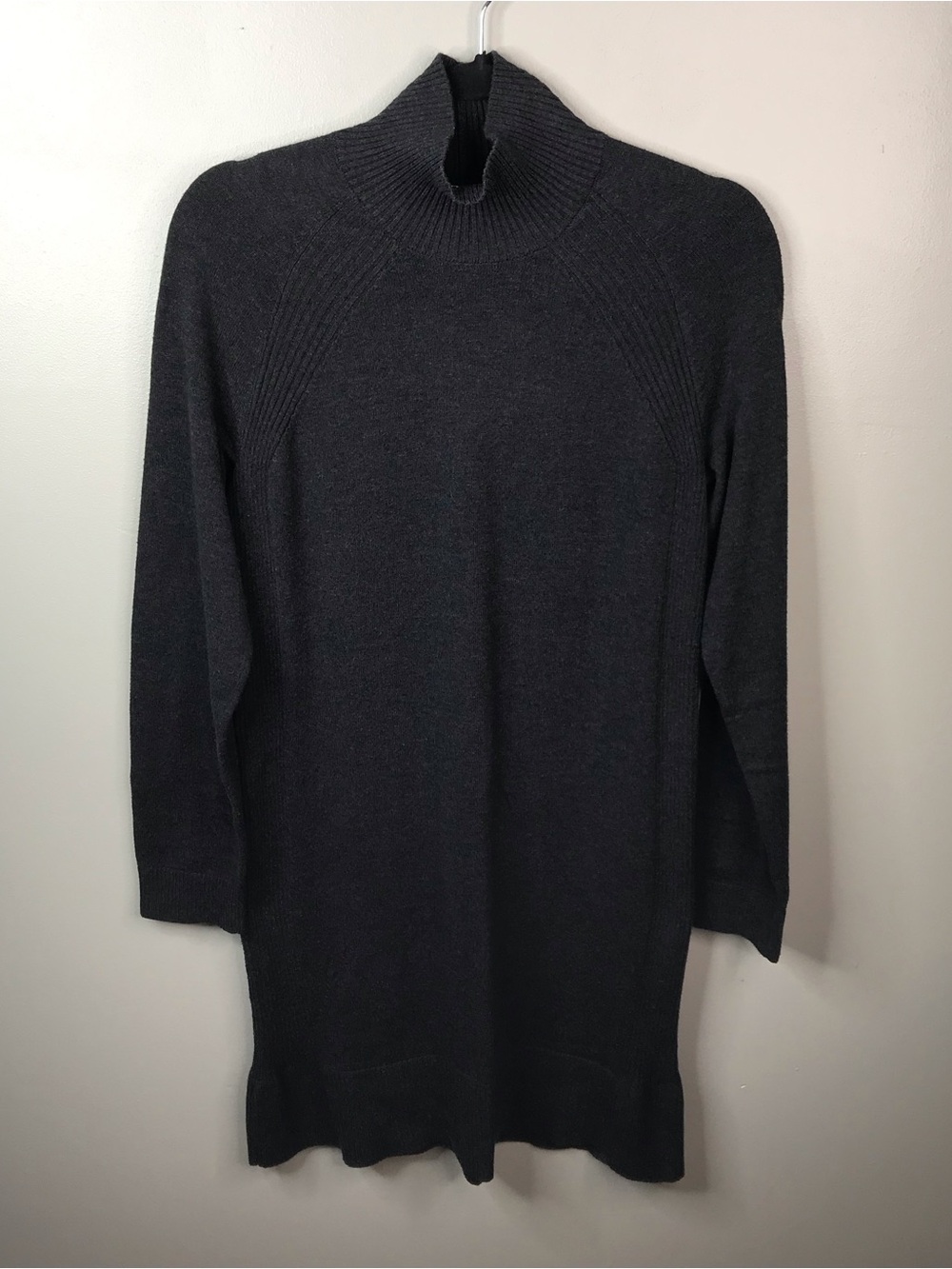 Lululemon Athletica Charcoal Mock Neck Longline Sweater Dress Sz 8